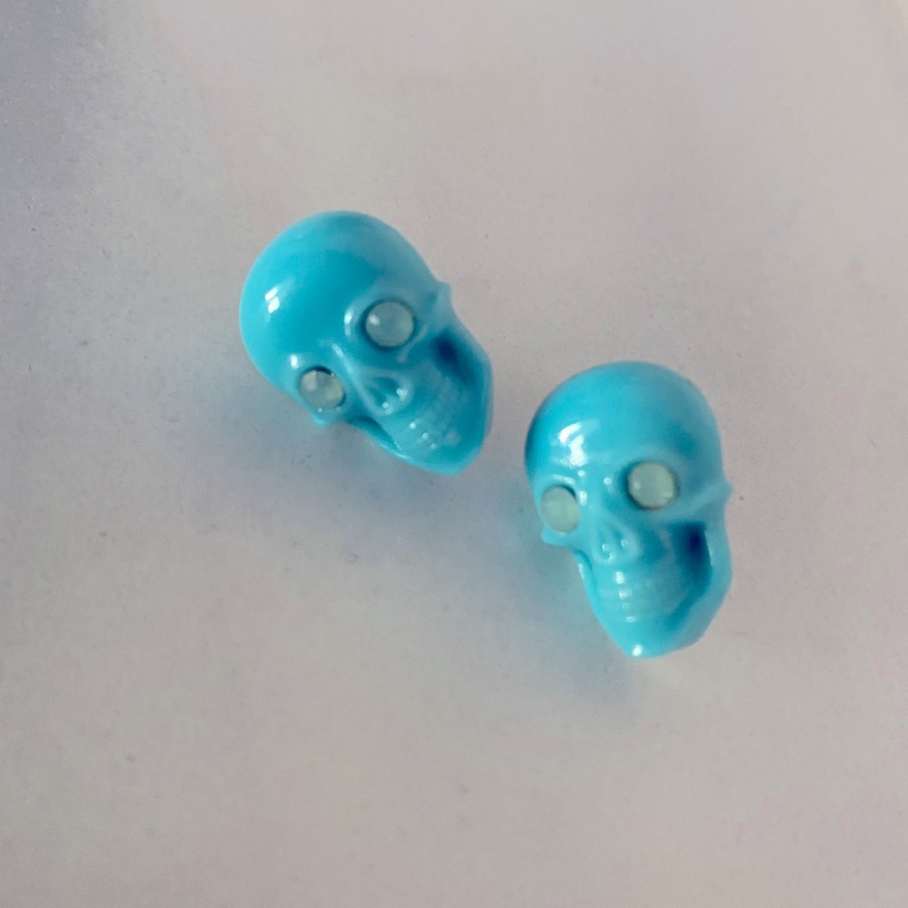 Tarina Tarantino Skull Post Earrings
